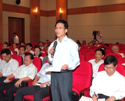 El premier vietnamita sostiene encuentro con los electores de Hai Phong - ảnh 2