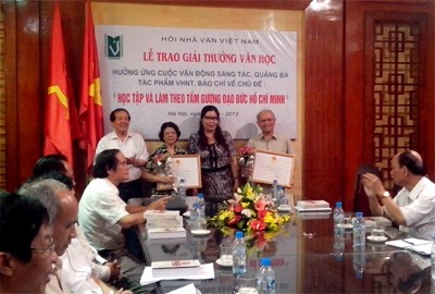 Vietnam honra obras del Presidente Ho Chi Minh - ảnh 1
