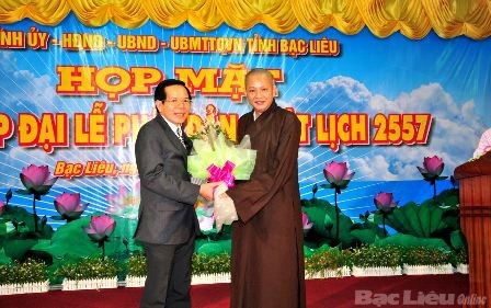 Vietnam conmemora el natalicio del Buda - ảnh 1
