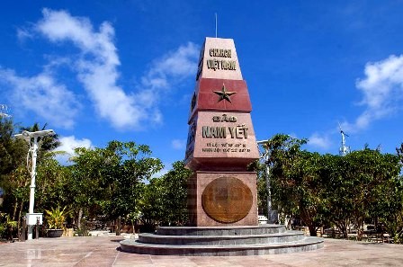 Hitos de la soberanía vietnamita y el corazón de todo el país hacia Truong Sa - ảnh 2