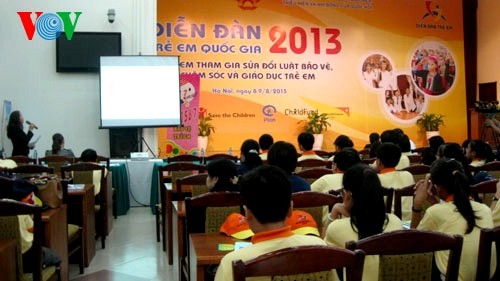 Vietnam estimula aportes de los menores en redacción de la ley sobre derechos infantiles - ảnh 1