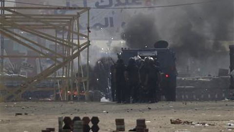 Crisis política en Egipto frente a un grave dilema  - ảnh 1