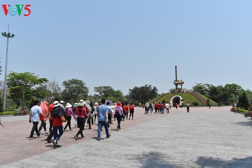 A tour of historical sites in Truong Son - ảnh 13