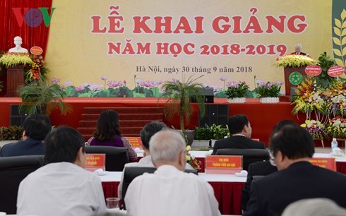 Nguyen Phu Trong서기장,  베트남 농업아카데미2018 – 2019년 개강식 참여 - ảnh 1