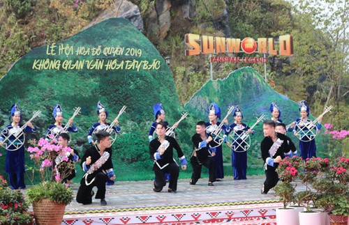 3차 진달래꽃 축제가 라오까이, 사파, 판시판에서 개최된다 - ảnh 1