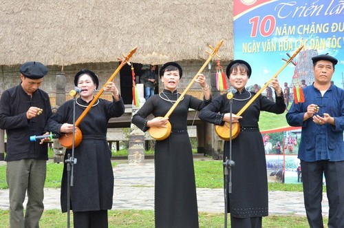 푸옌 (Phú Yên)성 소수민족 문화체육관광 축제의 날 - ảnh 1