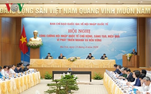 응우옌 쑤언 푹 총리, 국가의 위상 격상에 기여하는 국제통합 - ảnh 2