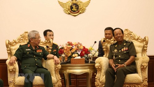 4차 베트남 – 캄보디아 국방 정책대화 - ảnh 1