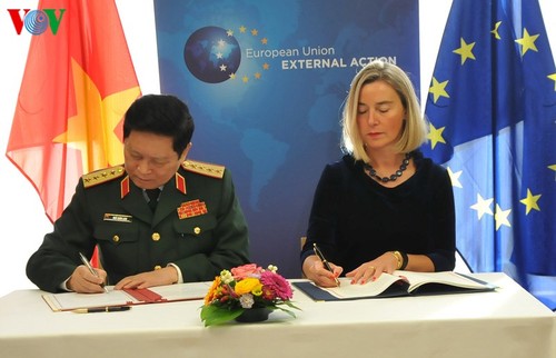베트남, EU와 FPA 협정 서명 - ảnh 1