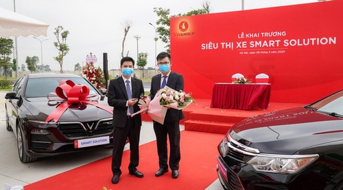 베트남,  중고차를 신차로 업그레이드하는 사업, 처음으로 선보여 - ảnh 1