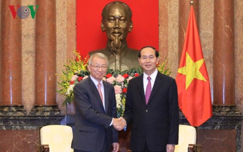 Tran Dai Quang reçoit l'ambassadeur cubain et le président de la cour suprême sud-coréen - ảnh 2