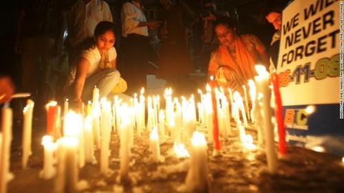 Bombay commémore les dix ans des attentats de 2008 - ảnh 1
