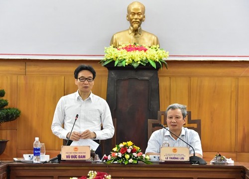 Vu Duc Dam à Thua Thiên Huê pour parler développement culturel   - ảnh 1