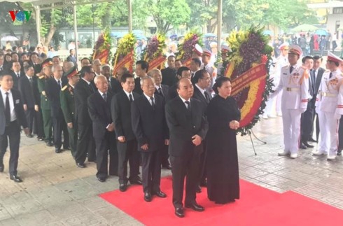 Obsèques nationales de l’ancien président Lê Duc Anh - ảnh 1