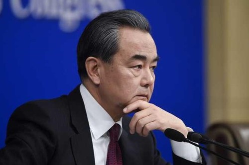 Wang Yi : Pékin, Moscou et Washington devraient faire plus d'efforts pour la stabilité et le développement du monde - ảnh 1