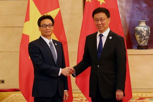 Vu Duc Dam à la Foire et au Sommet de commerce et d’investissement Chine-ASEAN - ảnh 1