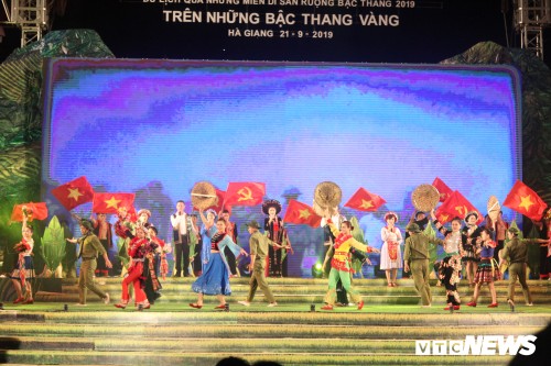 Ouverture de la Semaine culturelle des rizières en terrasse de Hoàng Su Phi - ảnh 1