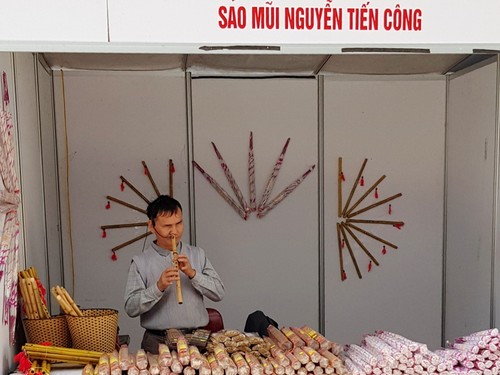 Nguyên Tiên Công, l’art de jouer de la flûte avec le nez - ảnh 1