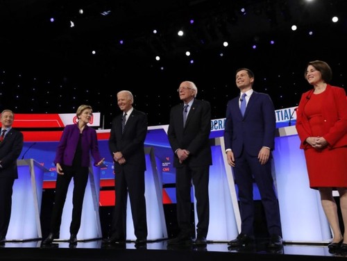 USA 2020: Dernier débat pour les démocrates avant la primaire dans l'Iowa - ảnh 1