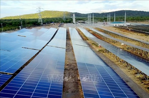 Une nouvelle stratégie permettrait au Vietnam d’élargir son système d’électricité solaire - ảnh 1