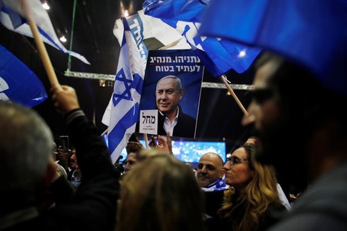 Israël: Netanyahu en route vers la victoire aux législatives malgré son inculpation - ảnh 1