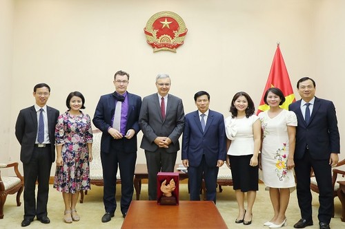  La France souhaite promouvoir la coopération avec le Vietnam dans le sport  - ảnh 1