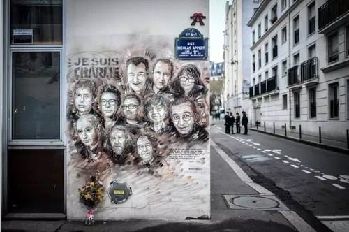 Le procès «Charlie Hebdo», une épreuve aussi pour l’État de droit  - ảnh 1