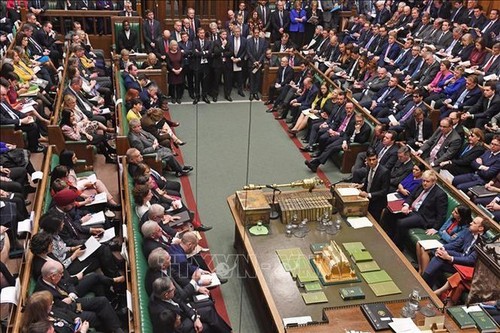   Brexit : Le projet de loi Johnson passe une première étape au Parlement britannique - ảnh 1