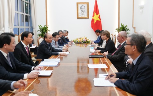 Nguyên Xuân Phuc reçoit des ambassadeurs et investisseurs européens - ảnh 1