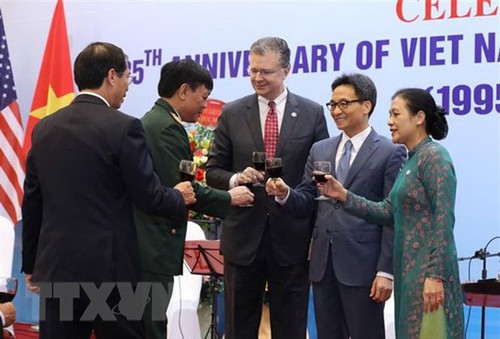 Le Vietnam et les Etats-Unis célèbrent les 25 ans de leurs relations - ảnh 1