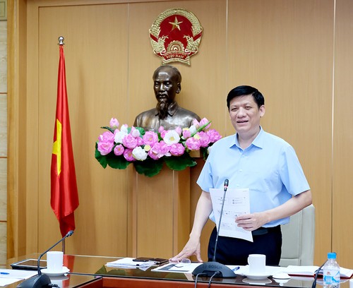 Covid-19: Le Vietnam se prépare à la saison à haut risque de transmission - ảnh 1