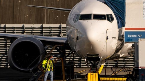 Le Boeing 737 MAX autorisé à revoler aux États-Unis, près de deux ans après son immobilisation - ảnh 1