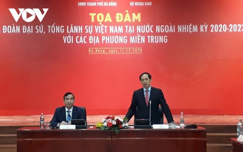 Les représentations diplomatiques étrangères et les provinces vietnamiennes stimulent l’intégration internationale - ảnh 1