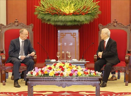 Nguyên Phu Trong reçoit le secrétaire général du Conseil de sécurité de la Fédération de Russie  - ảnh 1