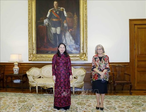 Vo Thi Anh Xuân rencontre le ministre portugais des Affaires étrangères - ảnh 1