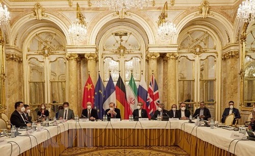 Nucléaire iranien: retour à table des négociations - ảnh 1