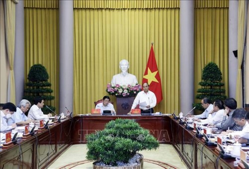 Nguyên Xuân Phuc examine l’avancement du projet d’État de droit socialiste du Vietnam - ảnh 1