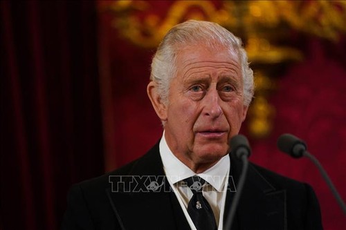 Roi Charles III : La date de son couronnement enfin officialisée - ảnh 1