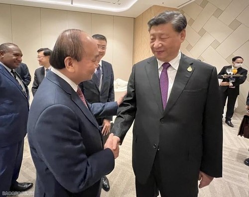 Porter les relations Vietnam-Chine à une nouvelle hauteur - ảnh 1