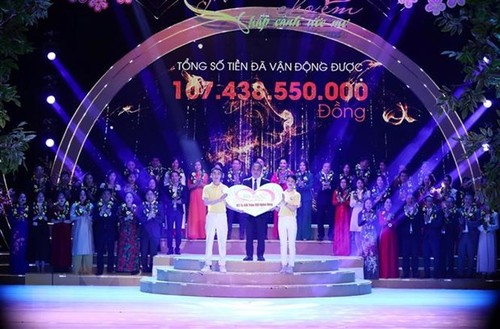107 milliards de dongs collectés lors du programme «Un printemps pour toi» de 2023 - ảnh 1