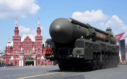 Les USA cessent d’informer Moscou sur la localisation de leurs armes nucléaires - ảnh 1