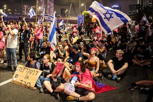 Israël : manifestations contre la réforme judiciaire après un vote crucial - ảnh 1