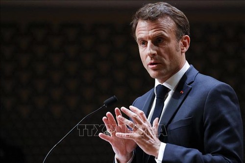 Emmanuel Macron renouvelle son gouvernement - ảnh 1