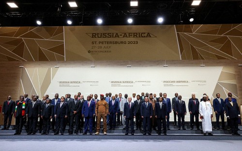 Sommet Afrique-Russie: Pour un «ordre mondial multipolaire plus juste» - ảnh 1