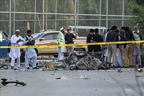 Explosion au Pakistan: plus de 100 morts et blessés - ảnh 1