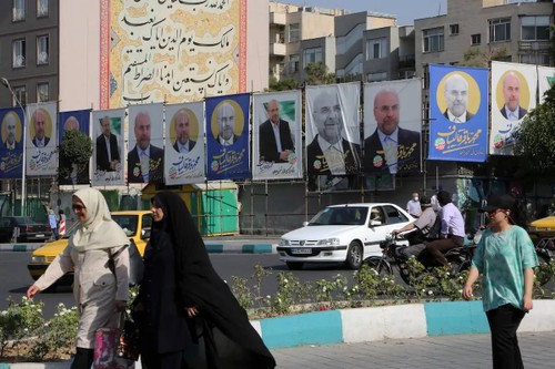 Iran: début du processus de vote pour l'élection présidentielle - ảnh 1
