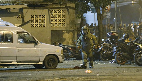 ИГ взяло на себя ответственность за взрывы в Индонезии - ảnh 1