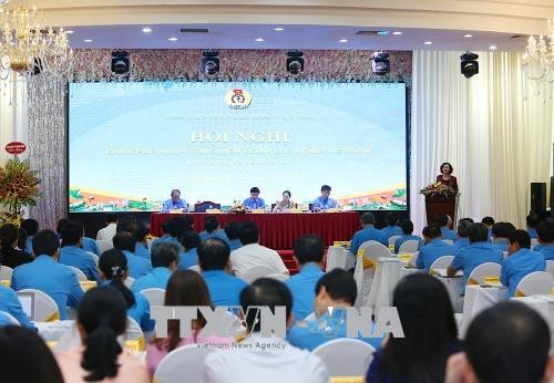 В Ханое прошла 12-я конференция Исполкома Конфедерации труда Вьетнама - ảnh 1