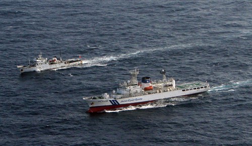 Четыре корабля КНР вошли в акваторию оспариваемых у Японии островов - ảnh 1
