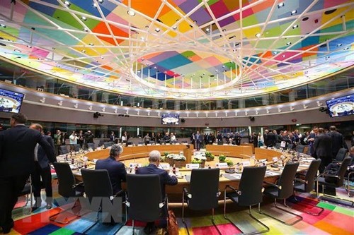 ЕС принял срочные меры по бюджету 2019 года в случае выхода Британии из ЕС - ảnh 1